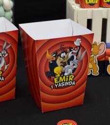 Partiavm Bugs Bunny ve Arkadaşları Doğum Günü Popcorn Kutusu 5 Adet satın al